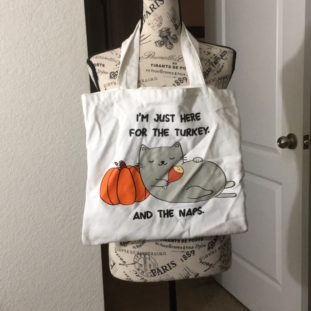 Novelty Holiday Tote 👜
